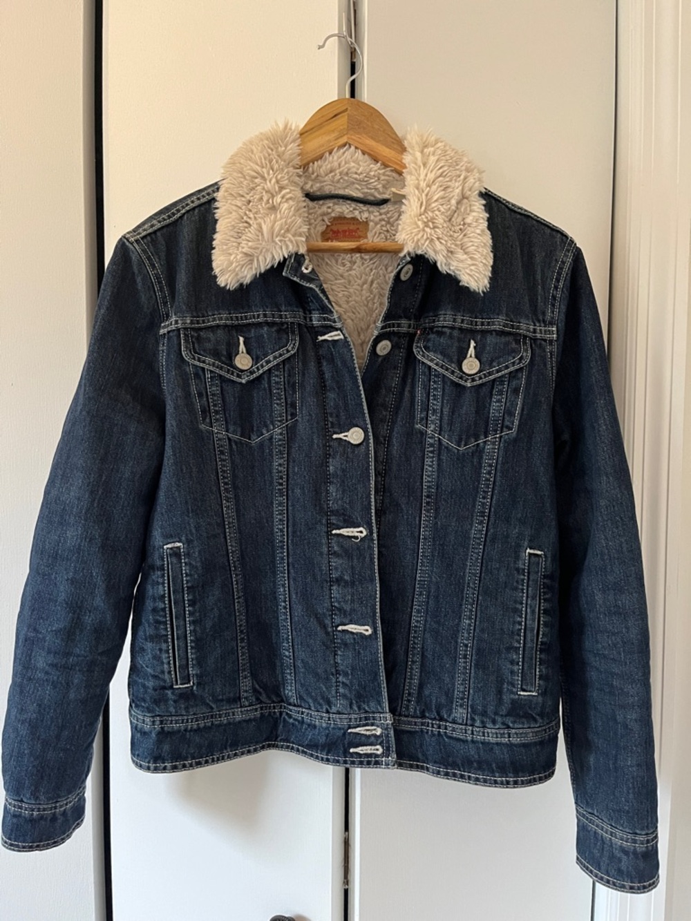 Levi's Dark Blue Denim Jacket with Cream Sherpa Collar and Lining
